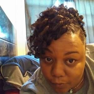 Meet your Posher, Lea